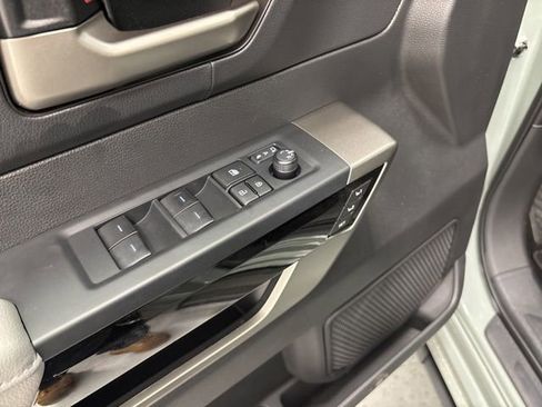 Used 2025 Toyota Tundra Limited image 17