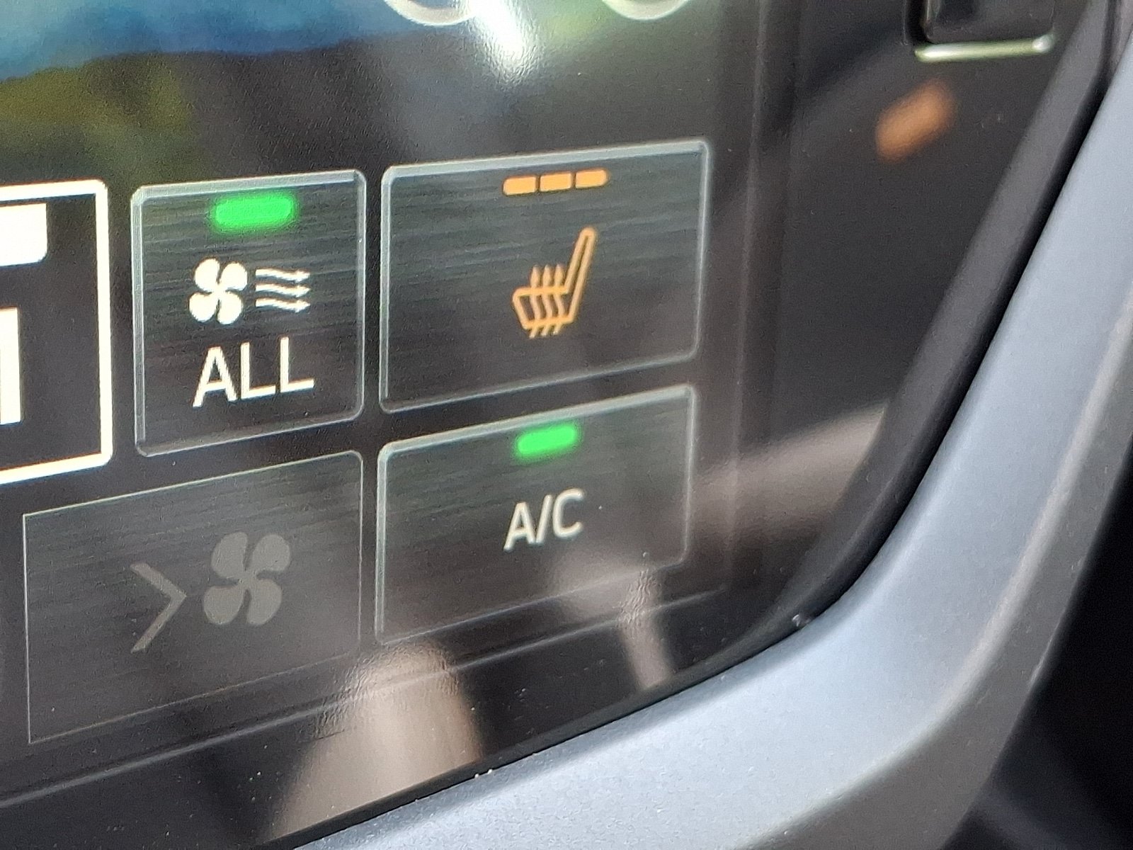 New 2026 Subaru Forester Wilderness AWD/4WD image 17