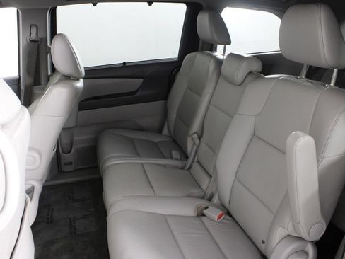 Used 2016 Honda Odyssey EX-L image 21
