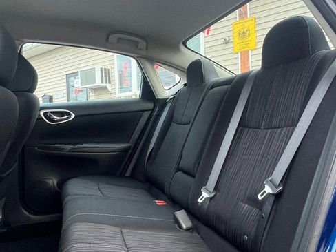 Used 2018 Nissan Sentra SV image 11