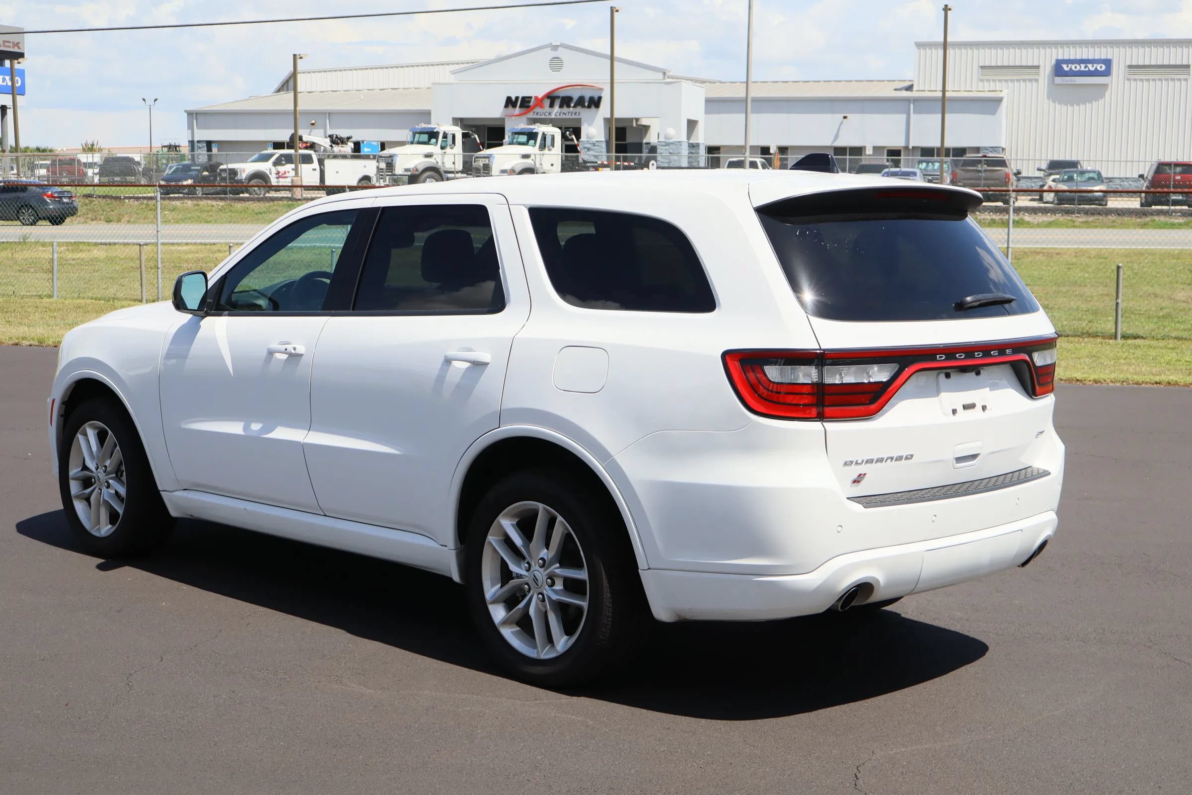 Used 2025 Dodge Durango GT AWD/4WD image 5