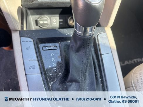 Used 2017 Hyundai Elantra Limited w/ Limited Ultimate Package 05 FWD image 6