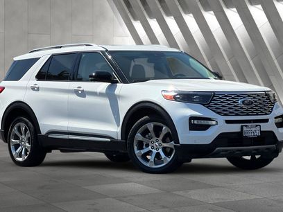 Used 2020 Ford Explorer Platinum w/ Premium Technology Package