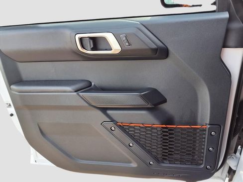 Used 2024 Ford Bronco Raptor w/ Interior Carbon Fiber Pack 6 image 28