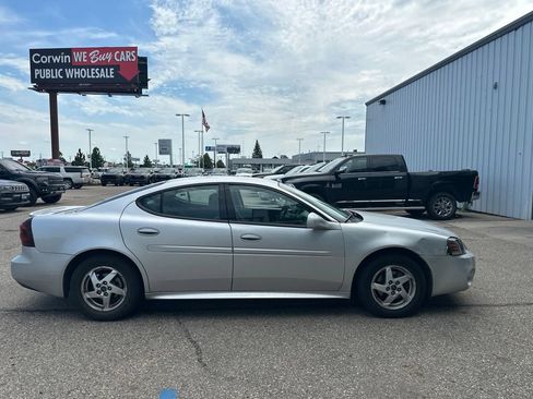 Used 2004 Pontiac Grand Prix GT w/ Drivers Package FWD image 11