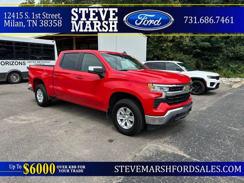Used 2025 Chevrolet Silverado 1500 LT AWD/4WD image 1