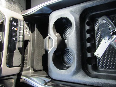 Used 2022 RAM 1500 Big Horn image 16