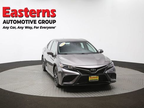 Used 2024 Toyota Camry SE image 50
