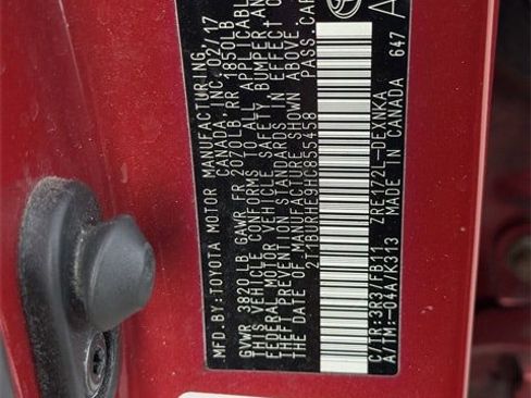 Used 2017 Toyota Corolla LE w/ LE Premium Package w/Moonroof image 31