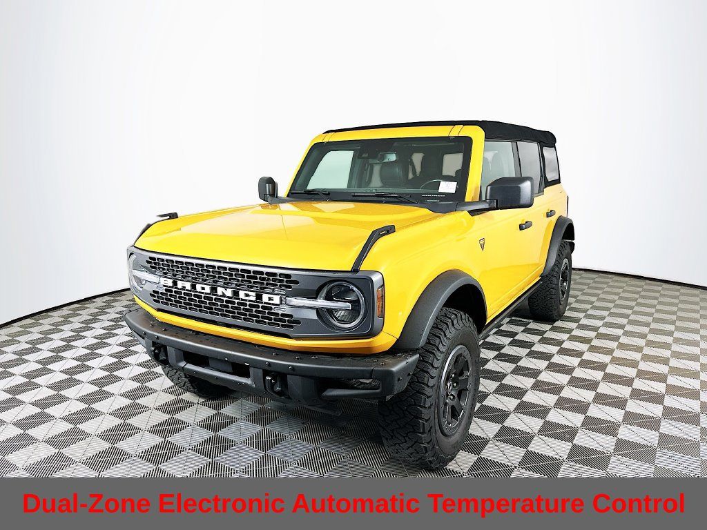 Used 2021 Ford Bronco Badlands AWD/4WD image 6