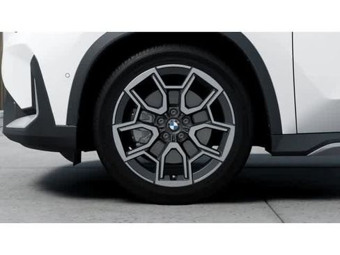New 2026 BMW X1 xDrive28i w/ Technology Package AWD/4WD image 7