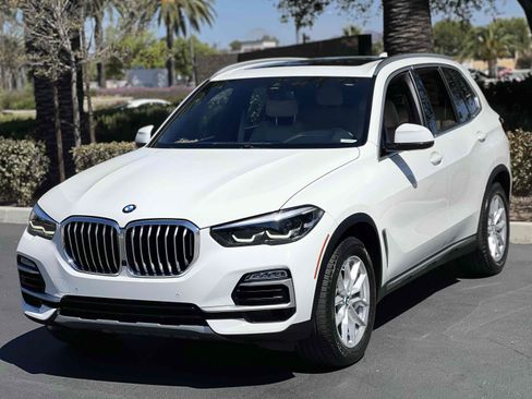 Used 2019 BMW X5 xDrive40i w/ Convenience Package AWD/4WD image 72