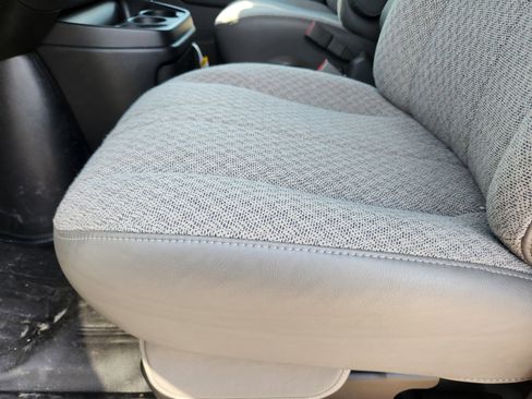 New 2025 GMC Savana 2500 Extended w/ Driver Convenience Package image 18