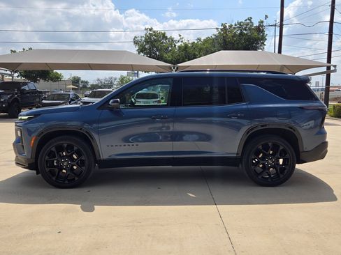 Certified 2025 Chevrolet Traverse RS w/ LPO, Floor Liner Package AWD/4WD image 4