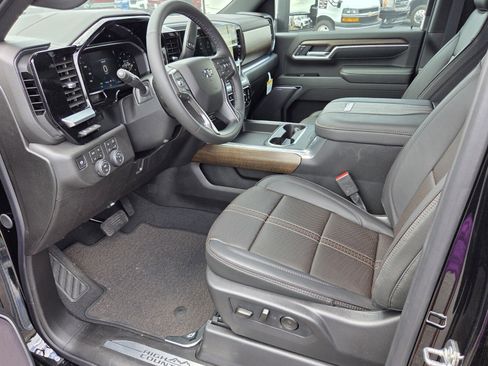 New 2026 Chevrolet Silverado 2500 High Country w/ Midnight Edition AWD/4WD image 5