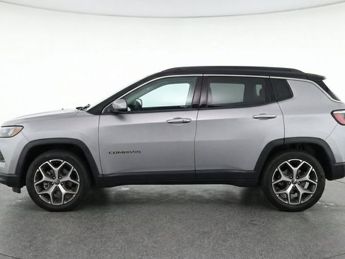 Used 2025 Jeep Compass Limited AWD/4WD image 5