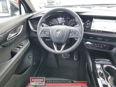 Used 2022 Buick Envision Essence w/ Technology Package I image 10