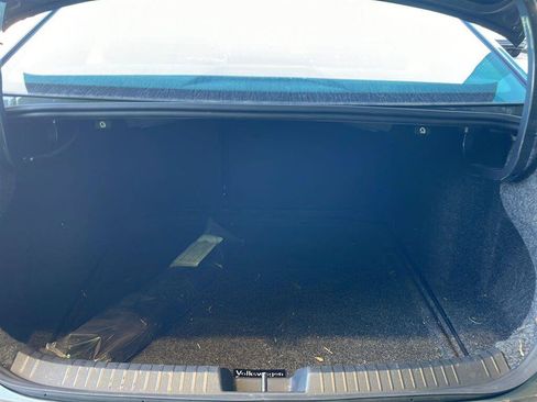 Used 2025 Volkswagen Jetta Sport FWD image 18