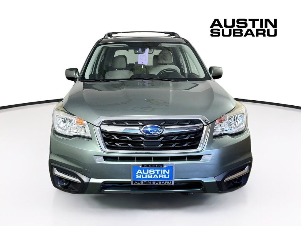 Used 2018 Subaru Forester 2.5i Premium AWD/4WD image 2
