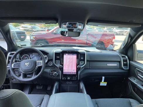New 2025 RAM 1500 Big Horn image 16
