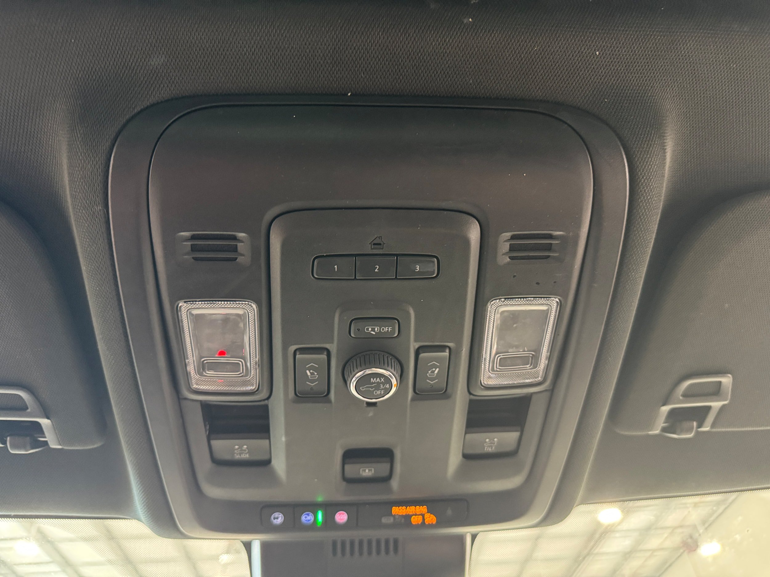 Used 2023 Chevrolet Suburban Z71 w/ Luxury Package AWD/4WD image 23