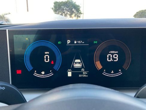 Used 2025 Hyundai Tucson SEL image 13