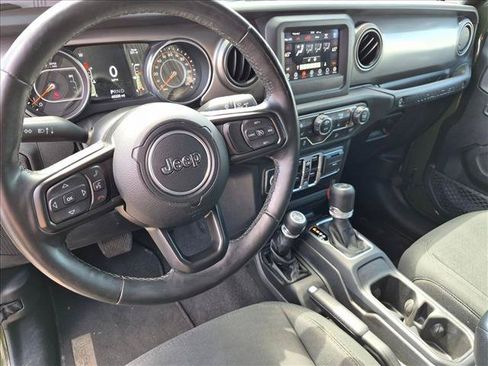 Used 2021 Jeep Wrangler Unlimited Sport AWD/4WD image 10