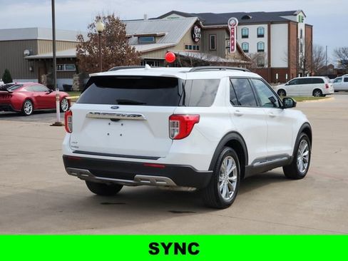 Used 2023 Ford Explorer XLT w/ Equipment Group 202A image 6