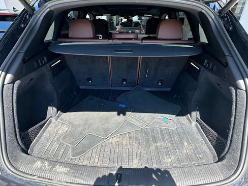 Used 2018 Audi Q5 2.0T Premium Plus w/ Premium Plus Package AWD/4WD image 7