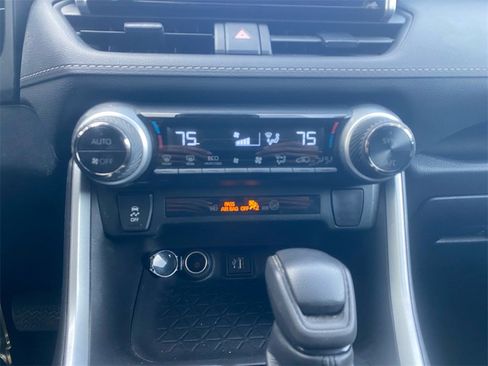 Used 2023 Toyota RAV4 LE image 23