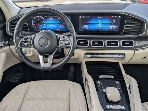 Used 2022 Mercedes-Benz GLS 450 4MATIC image 24