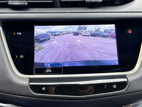 Used 2023 Cadillac XT5 Premium Luxury image 15