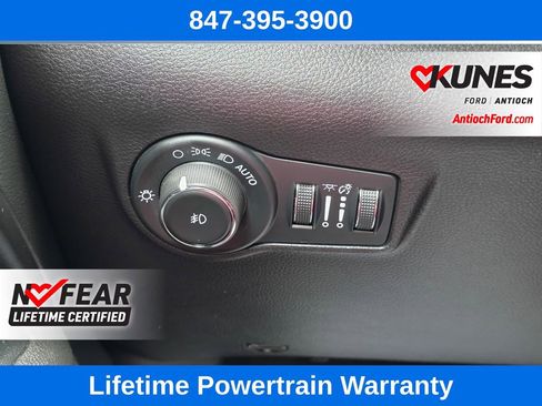 Used 2024 Jeep Compass Trailhawk AWD/4WD image 38