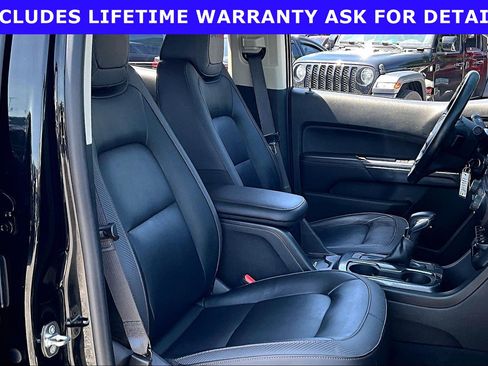 Used 2022 GMC Canyon AT4 w/ Trailering Package AWD/4WD image 7
