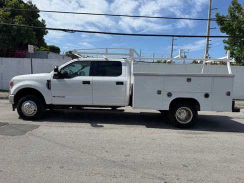 Used 2021 Ford F350 XLT AWD/4WD image 2