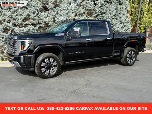 Used 2025 GMC Sierra 3500 Denali image 1