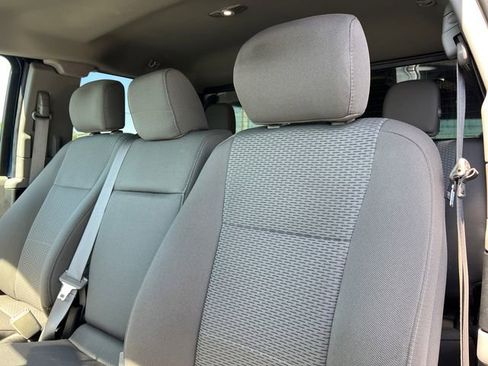 Used 2018 Ford F150 XLT w/ Equipment Group 302A Luxury AWD/4WD image 25