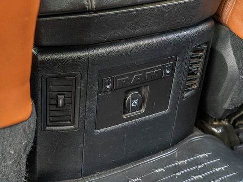 Used 2017 RAM 3500 Laramie Longhorn image 37