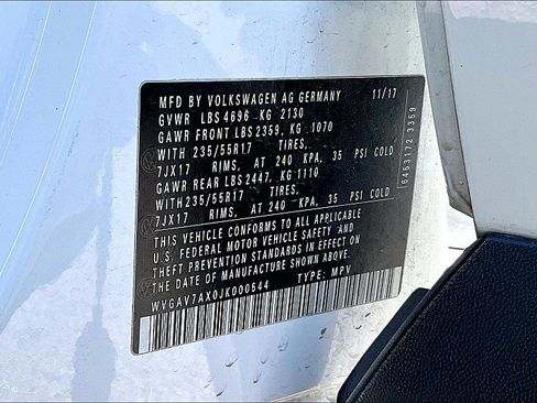 Used 2018 Volkswagen Tiguan Limited image 32