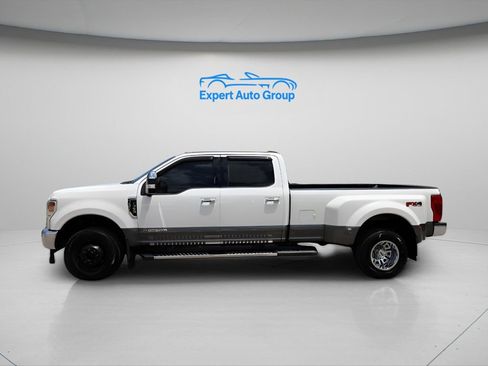 Used 2021 Ford F350 Lariat w/ Lariat Ultimate Package image 2
