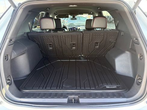 Used 2024 Chevrolet Equinox RS FWD image 12