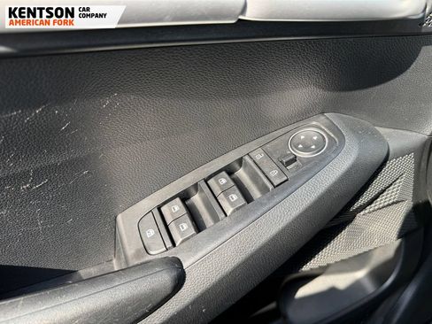 Used 2026 Kia Seltos LX AWD/4WD image 19