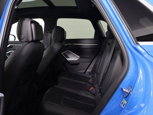 Used 2020 Audi Q3 2.0T Premium Plus w/ Premium Plus Package image 11