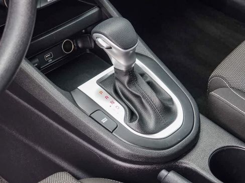 Certified 2023 Kia Forte LXS FWD image 18