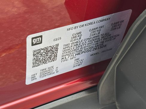 Used 2025 Chevrolet Trax LT w/ LT Convenience Package FWD image 24