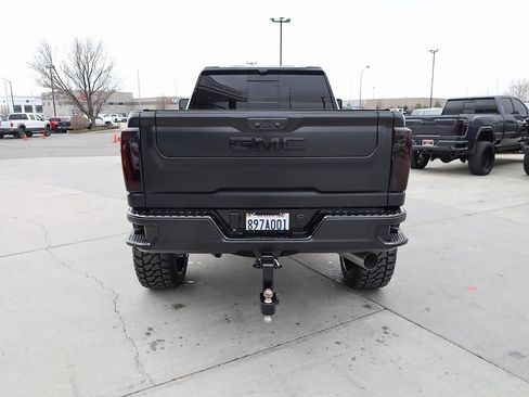 Used 2026 GMC Sierra 3500 Denali Ultimate image 5