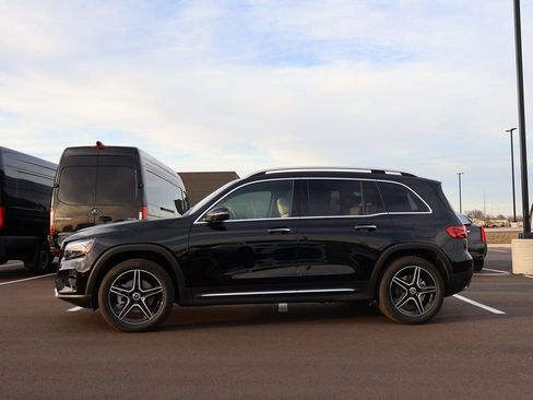 New 2026 Mercedes-Benz GLB 250 4MATIC image 4