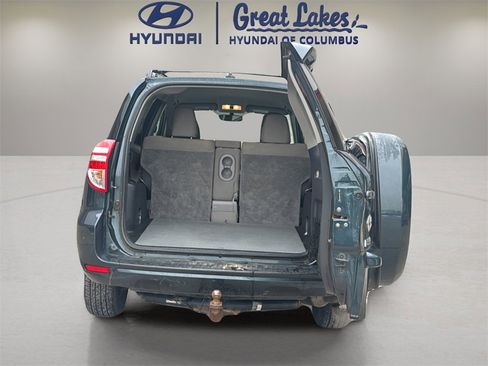 Used 2011 Toyota RAV4 4WD image 10