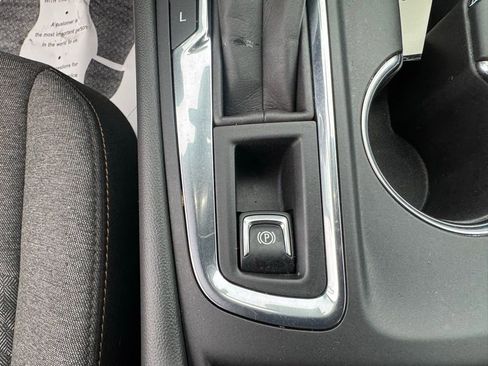 Used 2023 Chevrolet Equinox LT AWD/4WD image 15