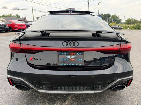 Used 2021 Audi RS 7 Sportback w/ Carbon Optic Package AWD/4WD image 4